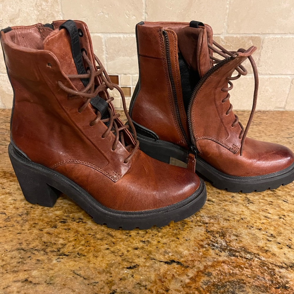 Frye Ella Moto Redwood Lace Up Leather Combat Boot